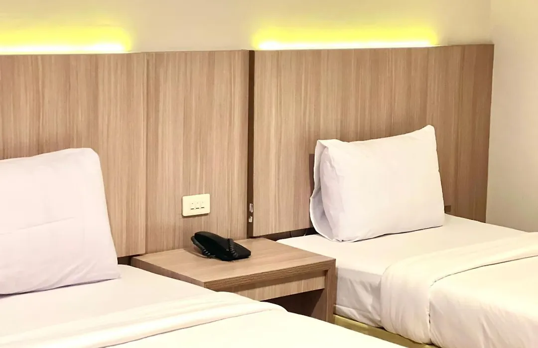 Royal Asia Hotel-1